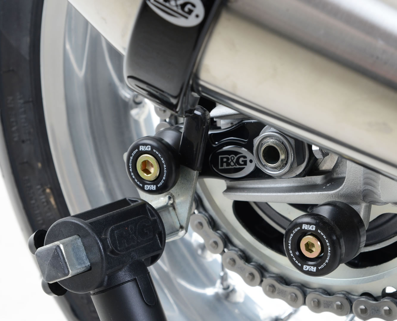 R&G Racing Offset Cotton Reels for Triumph Street Twin '16-18 & Thruxton 1200 '16-18 R&G Racing Offset Cotton Reels for Triumph Street Twin '16-18 & Thruxton 1200 '16-18